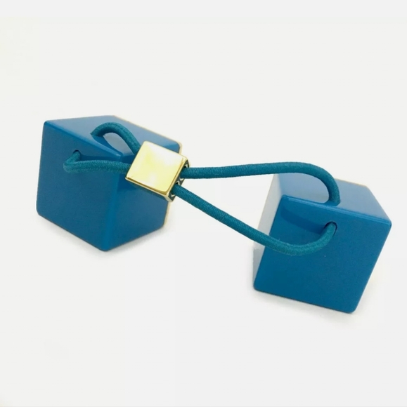 LOUIS VUITTON CUBE UNCLUSION HAIR ACCESSORIES/N0154 - Picture 8 of 9